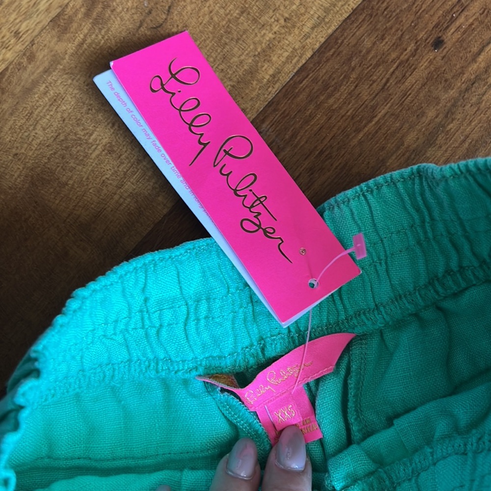 Lily Pulitzer Lilo Shorts - Picture 7 of 8